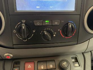 Peugeot Partner 1.6 BlueHDi 73kW Automaat Airco Premiére S&S  L1 picture 19