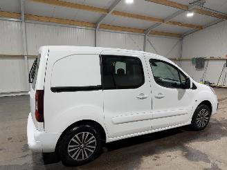 Peugeot Partner 1.6 BlueHDi 73kW Automaat Airco Premiére S&S  L1 picture 5