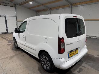Peugeot Partner 1.6 BlueHDi 73kW Automaat Airco Premiére S&S  L1 picture 10
