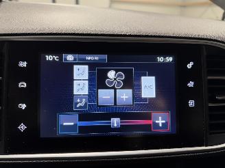 Peugeot 308 1.2 PureTech 81kW Blue Lease Clima picture 31