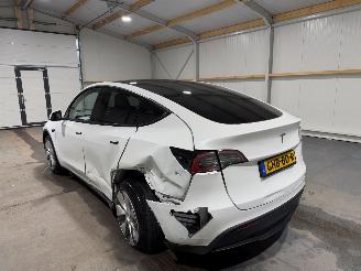 Tesla Model Y RWD 58kWh 175kW picture 12