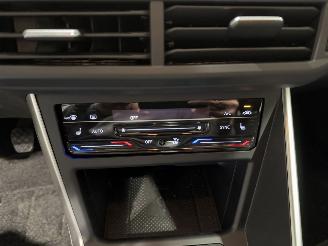 Volkswagen Polo 1.0TSI 70 KW Life Business picture 32