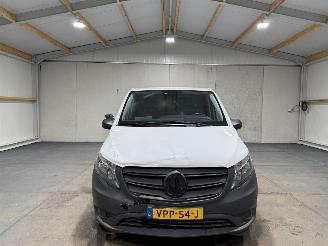 Mercedes eVito 66kWh Lang 85kW Navi Camera picture 4