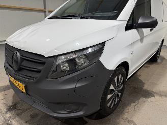 Mercedes eVito 66kWh Lang 85kW Navi Camera picture 24