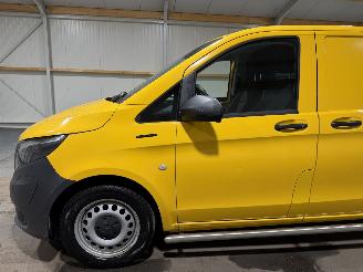 Mercedes eVito 66kWh 85kW Automaat Camera picture 15