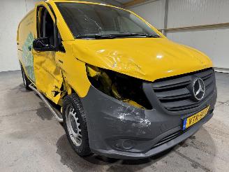 Mercedes eVito 66kWh 85kW Automaat Camera picture 22