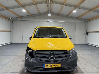 Mercedes eVito 66kWh 85kW Automaat Camera picture 4