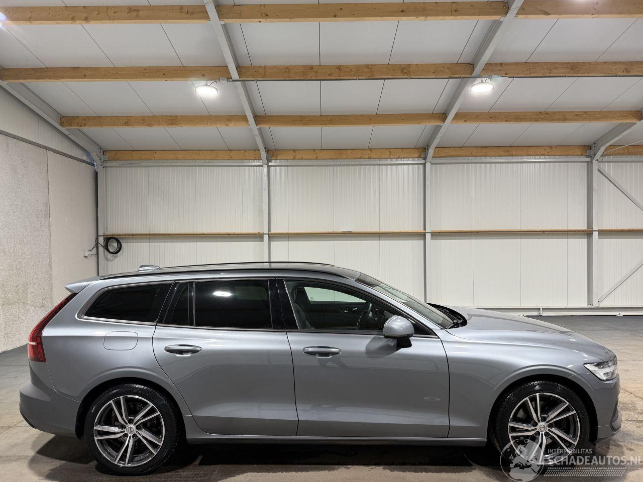 Volvo V-60 2.0B3 120kW Automaat Momentum Advantage