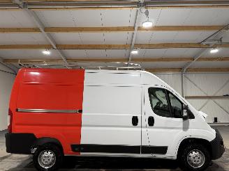 krockskadad bil bedrijf Opel Movano 2.2D 121kW Zwaar L2H2 2023/8