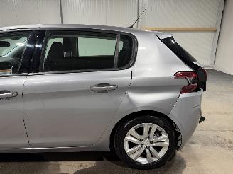 Peugeot 308 1.2 PureTech 81kW Blue Lease Active picture 13