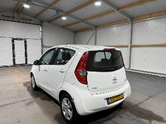 Opel Agila 1.0 50kW Airco Navigatie Edition picture 12