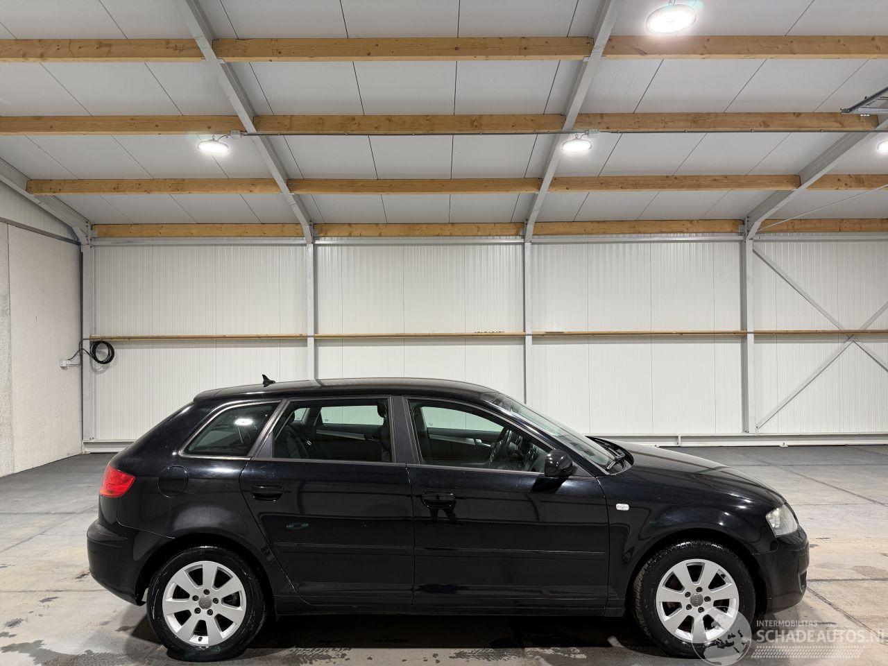 Audi A3 1.6FSI 85kW Clima Ambiente