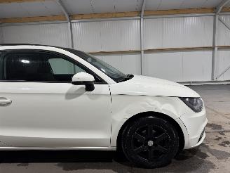 Audi A1 1.2TFSI 63kW Panoramadak S Edition picture 14