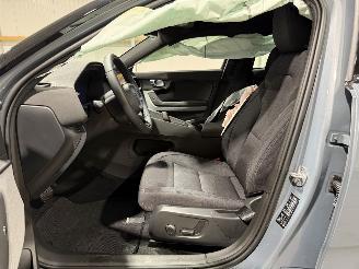 Polestar 2 82kWh Long Range 220kW Plus 82kWh picture 35