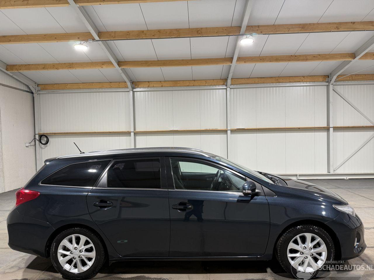 Toyota Auris Touring Sports 1.6 97kW Clima Aspiration Camera