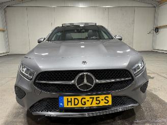 Mercedes A-klasse 180 100kW Automaat Panoramadak Star Edition picture 23