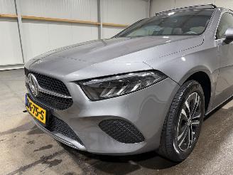 Mercedes A-klasse 180 100kW Automaat Panoramadak Star Edition picture 24