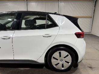Volkswagen ID.3 58kWh Pro 107kW picture 19