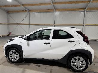 Toyota Aygo X 1.0VVT-i MT  53kW  Airco picture 11