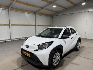 Toyota Aygo X 1.0VVT-i MT  53kW  Airco picture 10