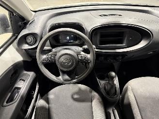 Toyota Aygo X 1.0VVT-i MT  53kW  Airco picture 27