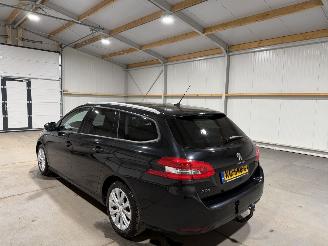 Peugeot 308 SW 1.2 PureTech 96kW Style picture 12