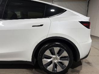 Tesla Model Y 58kWh 175kW RWD picture 25