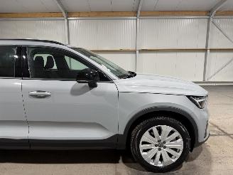Volvo XC40 70kWh Single Motor 175kW Essential picture 14
