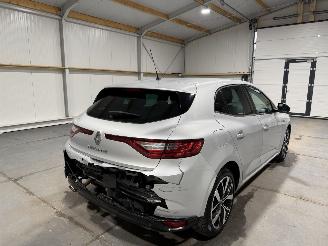 Renault Mégane 1.3TCE 103kW Automaat Bose picture 6