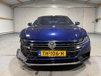 Volkswagen Arteon 2.0TSI 140kW Automaat Pano Business R picture 23