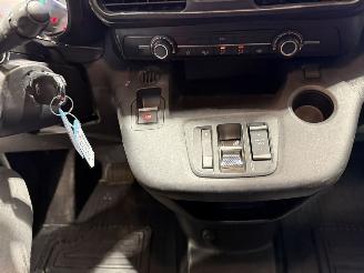 Toyota Proace City Electric 50kWh 100kW Automaat Camera picture 51