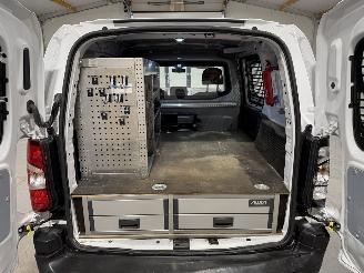 Toyota Proace City Electric 50kWh 100kW Automaat Camera picture 54