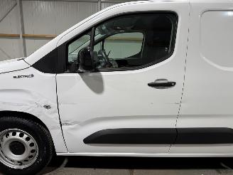 Toyota Proace City Electric 50kWh 100kW Automaat Camera picture 15
