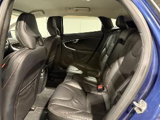 Volvo V-40 1.6D2 84kW Cross Country Momentum picture 20