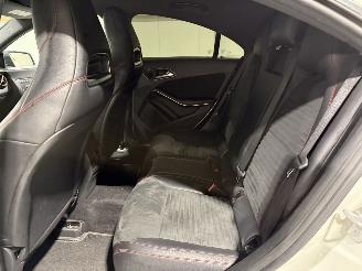 Mercedes Cla-klasse 200 115kW Automaat Airco Camera picture 36