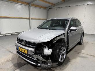 Volkswagen Tiguan 1.5TSI 110kW Automaat ACT Highline Business R picture 10