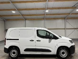 krockskadad bil bedrijf Citroën Berlingo 1.5BlueHDI 96kW Automaat Club 2020/9