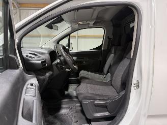 Citroën Berlingo 1.5BlueHDI 96kW Automaat Club picture 13