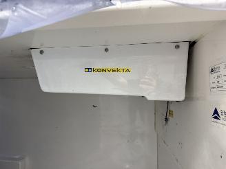 Volkswagen Transporter 2.0TDI 81kW L2H1 Koelwagen picture 27