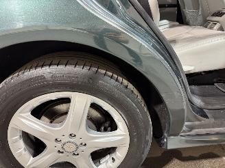 Mercedes R-klasse 320CDI 165kW 4-Matic 7 Persoons picture 36