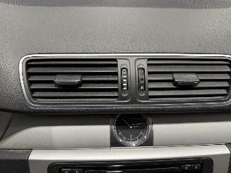 Volkswagen Passat 1.6TDI 77kW Executive Edition picture 33