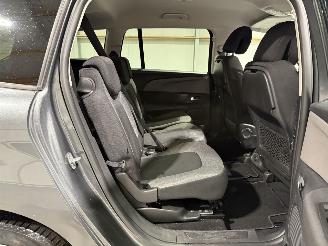 Citroën Grand C4 Picasso 1.2 PureTech 92kW Bussines 7-Pers picture 36