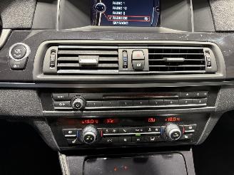 BMW 5-serie 520i 135kW Automaat High Executive picture 33