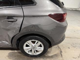 Opel Grandland X 1.2Turbo 96kW Business Elegance picture 17