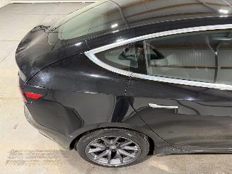 Tesla Model 3 60kWh Standard RWD 175kW picture 18