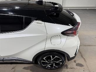 Toyota CH-R 1.8Hybrid 72kW Executive picture 17