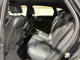 Audi E-tron 95kWh 55Quattro 300kW Advanced Pro Line S picture 36