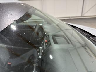 Volkswagen Golf 1.6 75kW Airco Comfortline picture 18