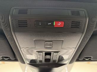 Volkswagen T-Roc 1.5TSI 110kW Automaat Pano Sport Business R picture 31