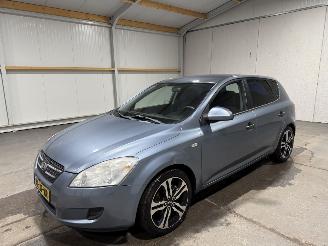 Kia Cee d 1.4 80kW Airco X-Tra picture 9